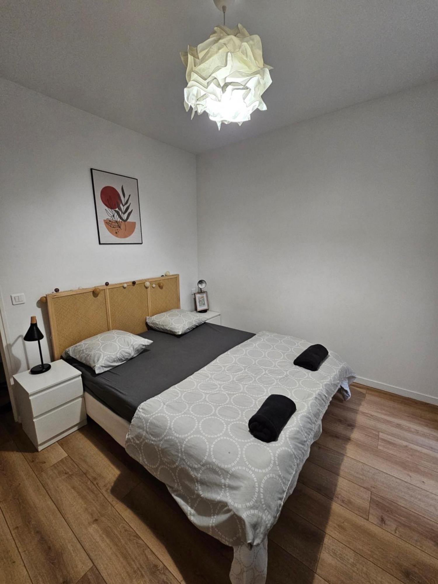 *Appartement Moderne/2 Minutes Du Metro* Saint-Ouen  Exterior foto